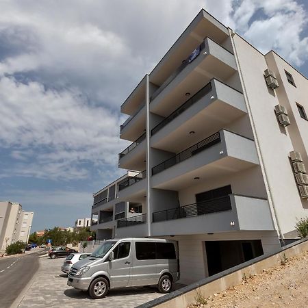 Luxury Apartment Adriasun Free Beach Parking 마카르스카 외부 사진