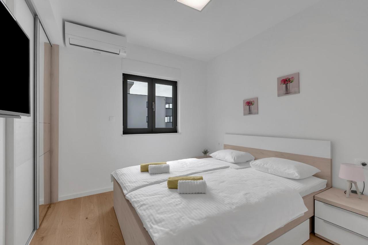 Luxury Apartment Adriasun Free Beach Parking 마카르스카 외부 사진